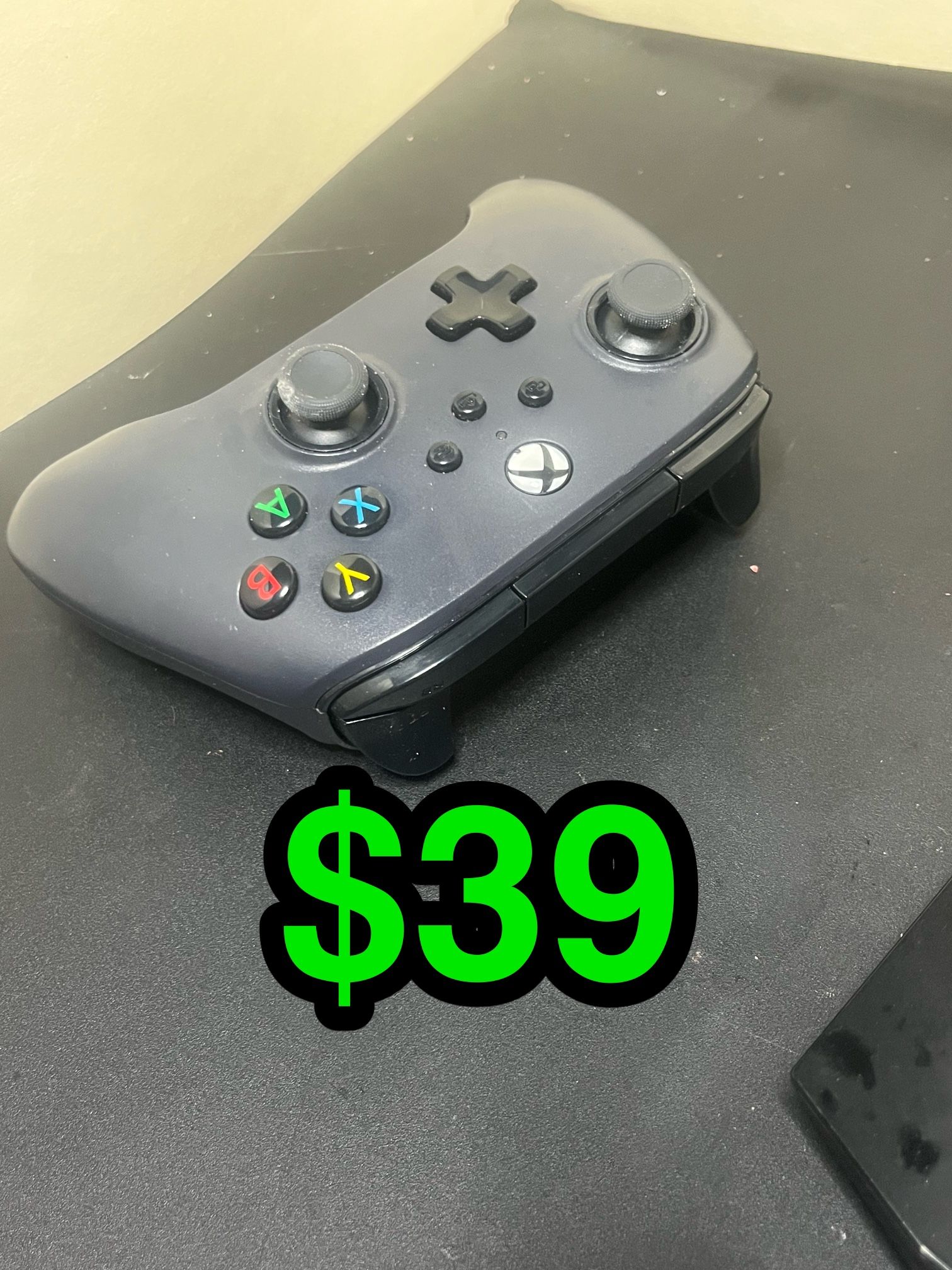 🎮 Dark Gray Xbox One WIRED Controller – MINI-USB – Excellent Condition 🎮 . . . . . . . . . . . . . . . . . . . . . . . . . . . . . . . . . . . . .