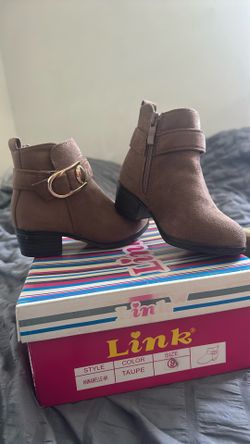 Girls Brown Booties Size 9c