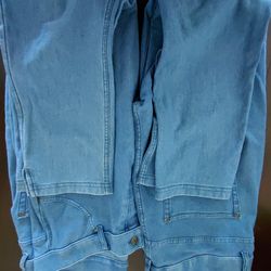 Two pair, like new women's denim capris, both are sized large