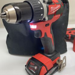 Milwaukee 18volt Drill/Driver & Impact Drill Combo Set