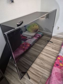 65in Hisense TV