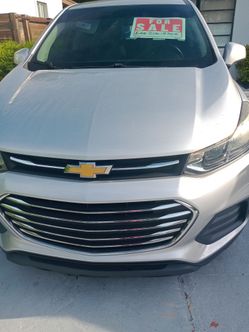 Suv gray Chevrolet