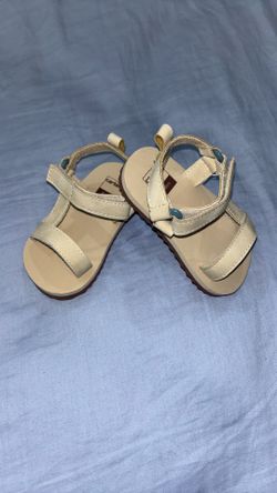 Baby sandals size 6-9M