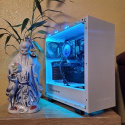 White Gaming PC - Fast