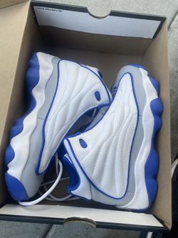 Jordan Pro Strong Size 6