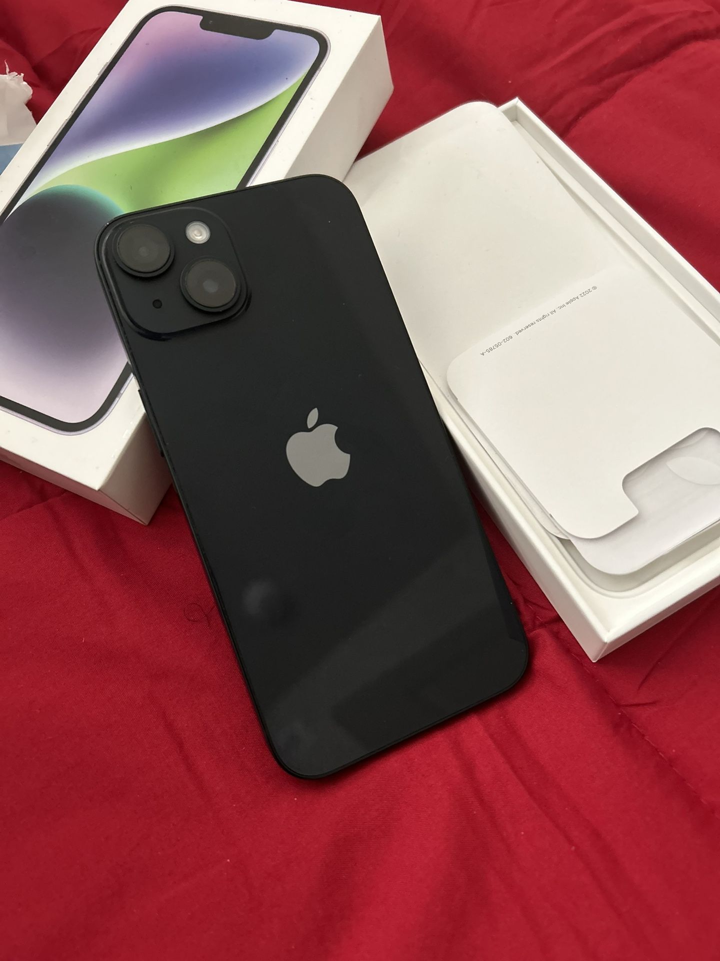 iPhone 14 Read Description