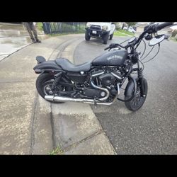 2013 Harley Sportster 883