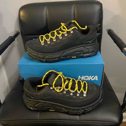 Hoka Tor Summit size 8 Women’s $100