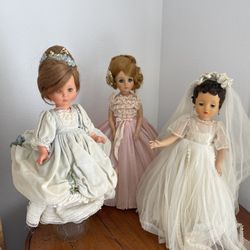 Collectable Madame Alexander Dolls