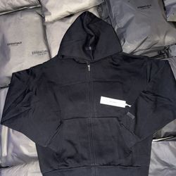 🚨2025 Essentials Zipper Hoodie🚨