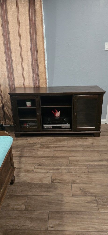 TV STAND 54 Inch
