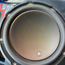 New  12” JL Audio Sub  And Power Acoustik Bluetooth 10.6 Lcd Screen Stereo