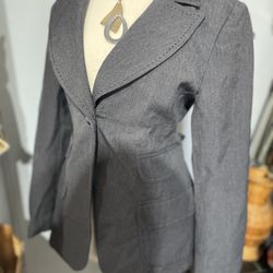 Women’s Nanette Lepore blazer. Size 6/