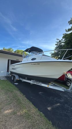 Bote listo para el agua