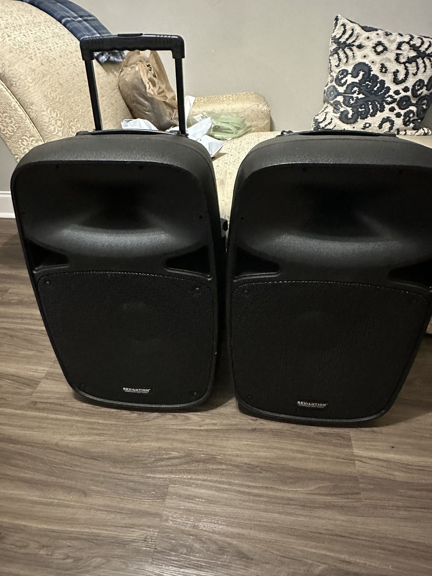 Bluetooth Speaker 2 X $100