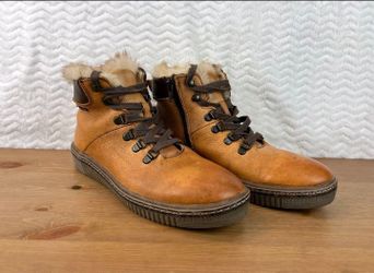 Bearpaw Womens Maribella Leather Boots Whiskey Faux Fur Ankle Sz 9 Outdoor Hikin