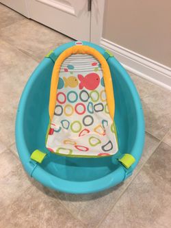 Baby bathtub