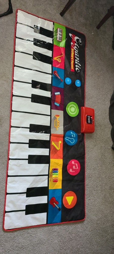 Gigantic Piano Mat