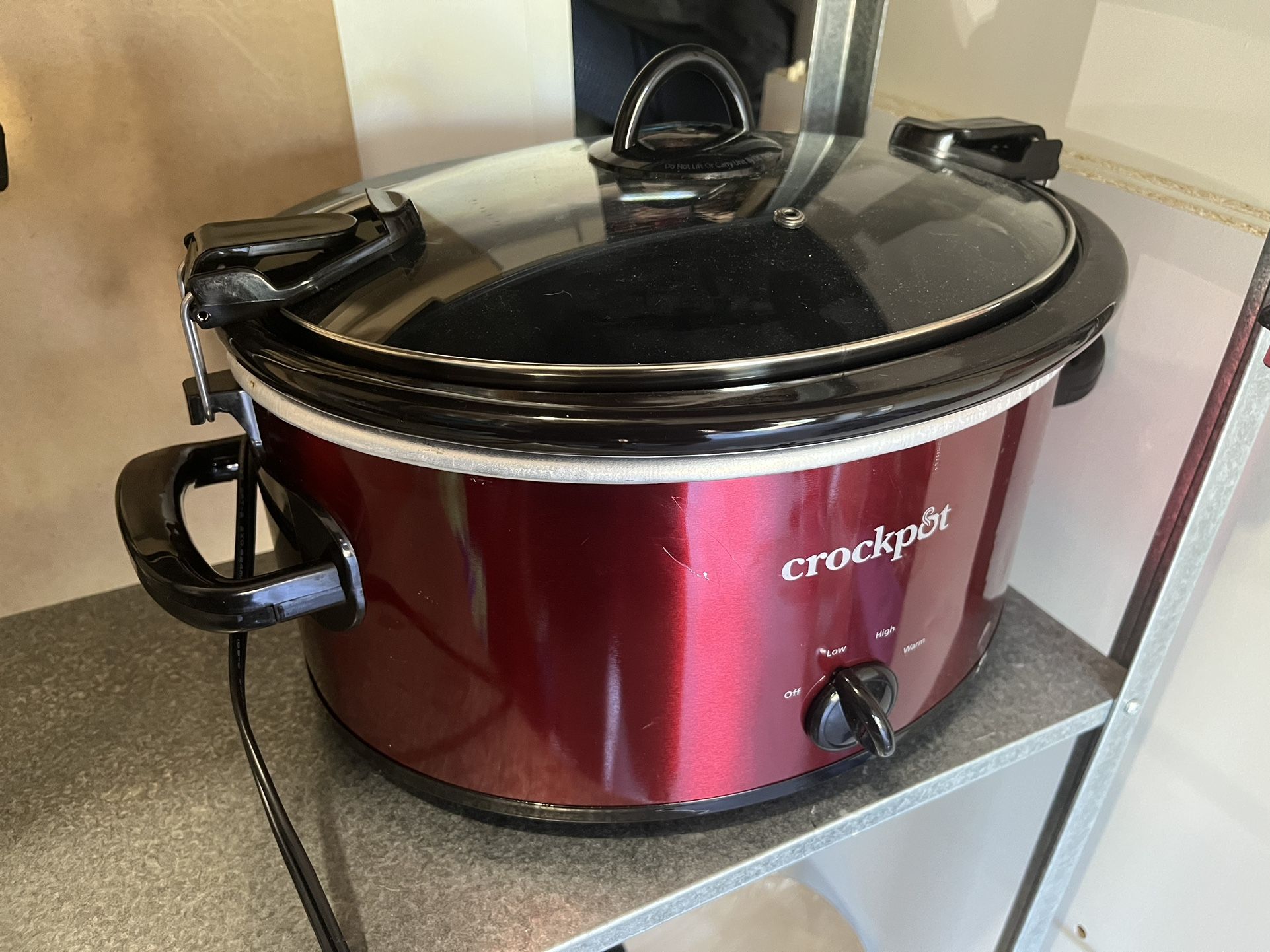 Kitchen Aid 6 Quart Slow Cooker for Sale in Seattle, WA - OfferUp