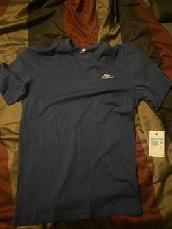 Men’s M size Nike t shirt