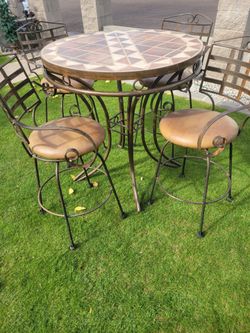 Patio  table set