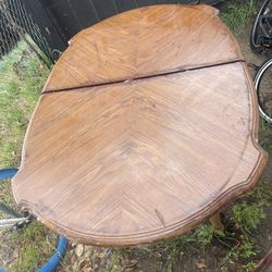 Dinner Table 6 Chairs 