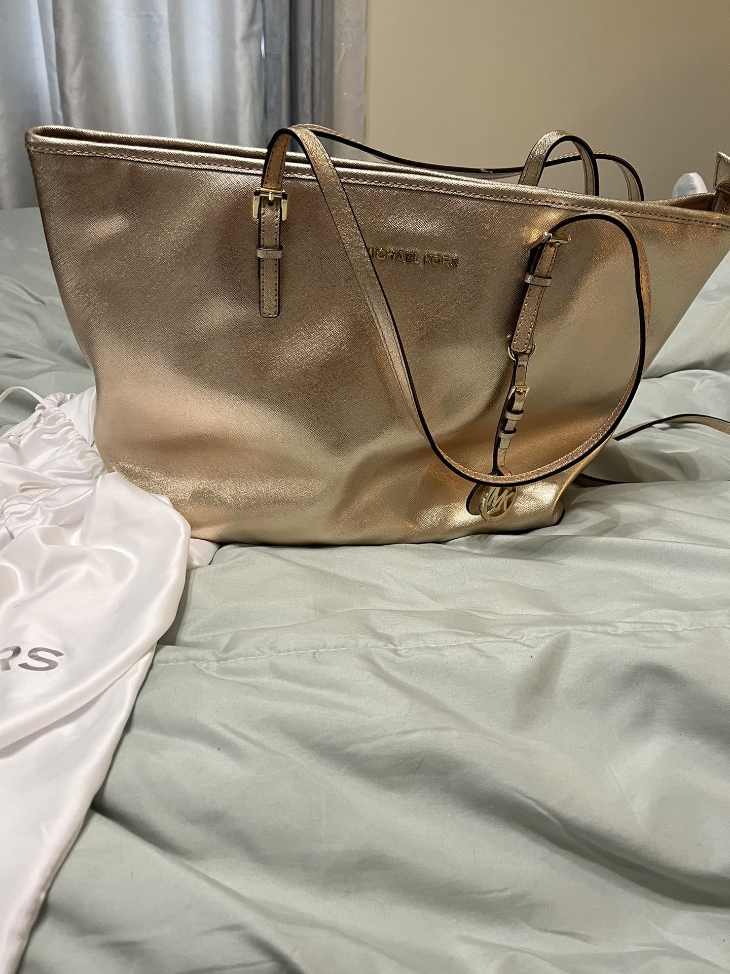 Michael KORS Jet Set Travel Bag