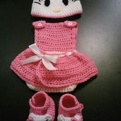 Hello Kitty Knitted Clothes 