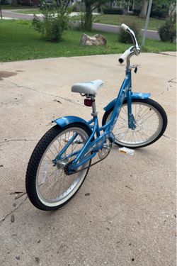 Girls bike for sale
