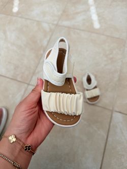 Baby Sandals Cream Ruched Strap