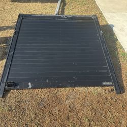 Retrax Retractable Bed Cover