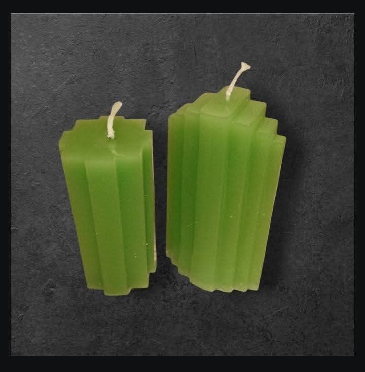Green Geometric Candle Design