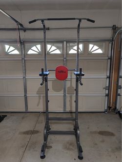 Pull up dip bar tower