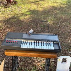 Electric Piano.  
