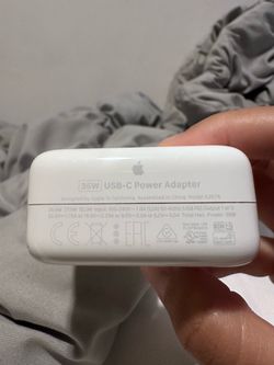 35W Dual USB-C Port Power Adapter
