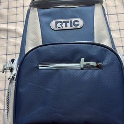 Selling an RTIC Soft Pack Backpack Cooler in great condition. This is the perfect hands-free cooler for the beach, hiking, or tailgating. Features: •