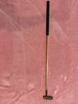 Golf Putter with Gold Shaft