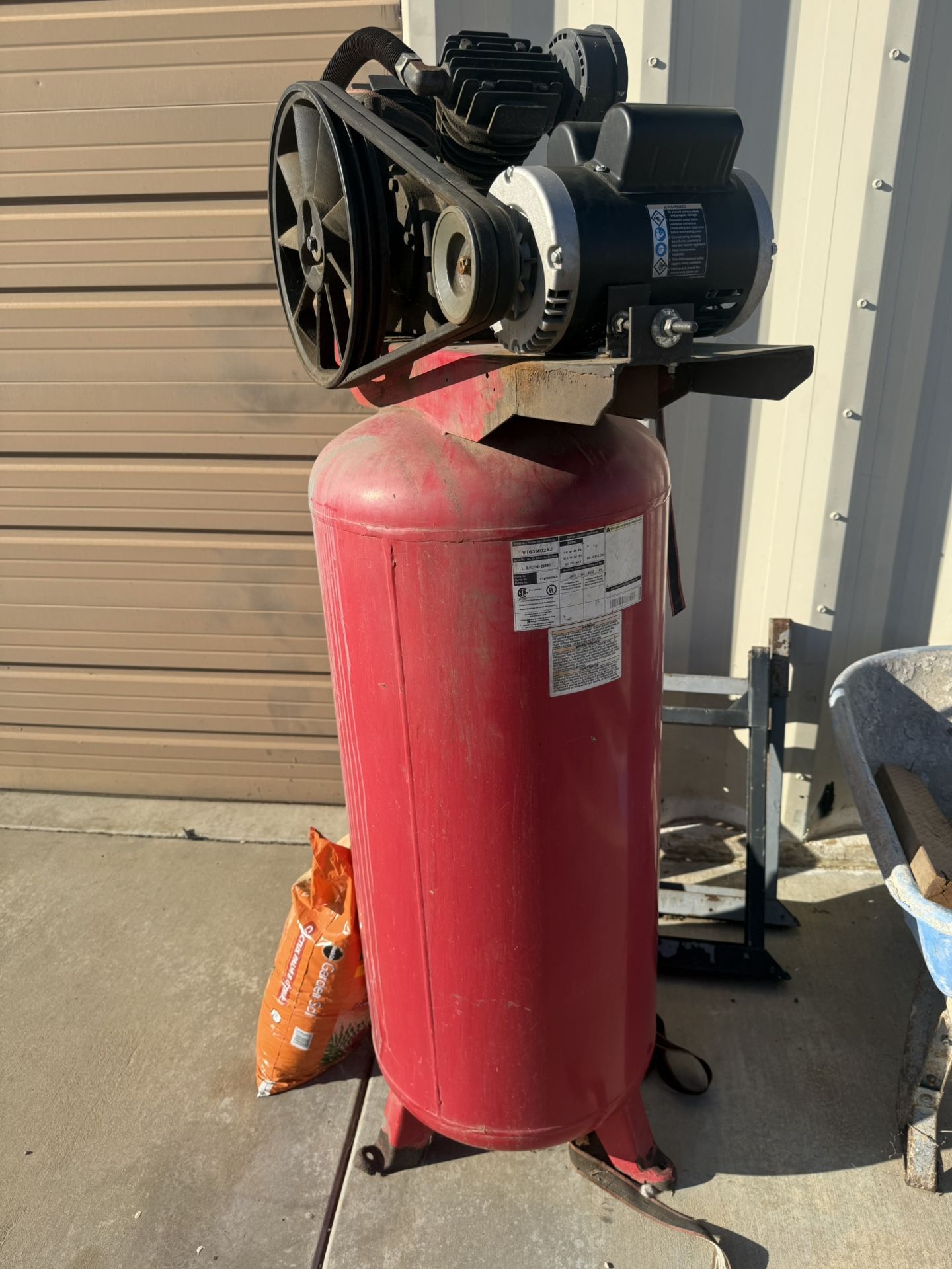60 Gallon Air Compressor