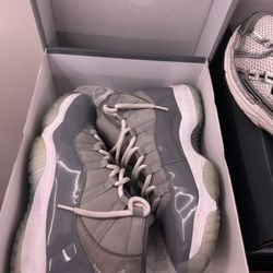 Jordan Cool Grey 11s (Size 10)