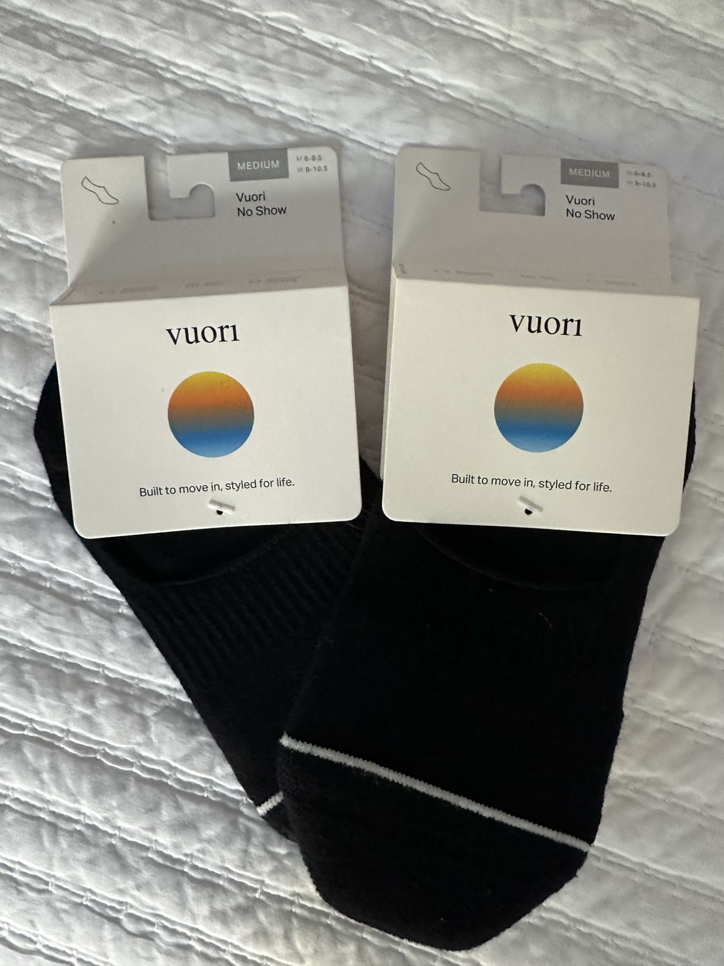 Vuori Socks (2) NWT Size M