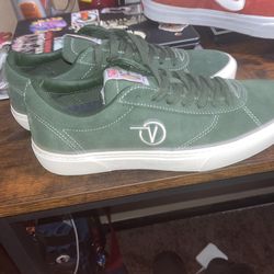 Vans Size 9 Men