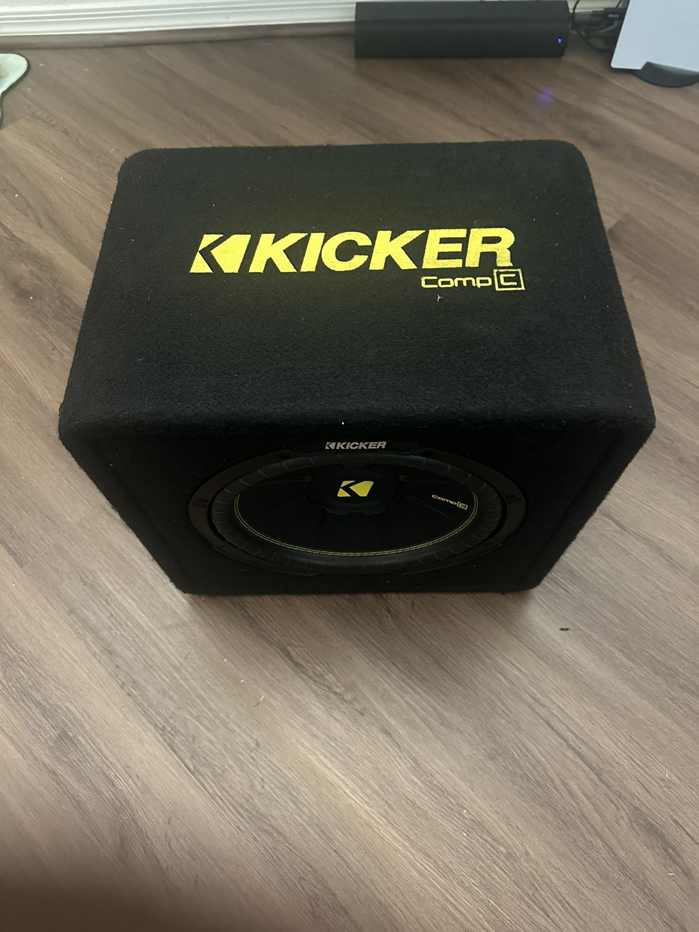 12” Kicker Comp C Subwoofer W/Box