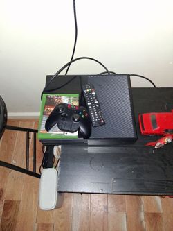 Xbox one with wireless controller