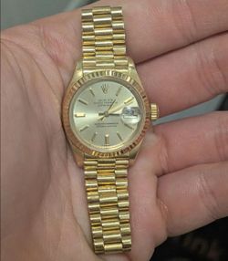 Rolex Oyster Perpetual Datejust Gold Watch