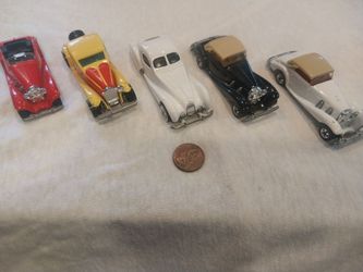 Lot of 5 Die-Cast Classic Car Toys