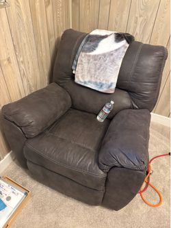 Recliner chair
