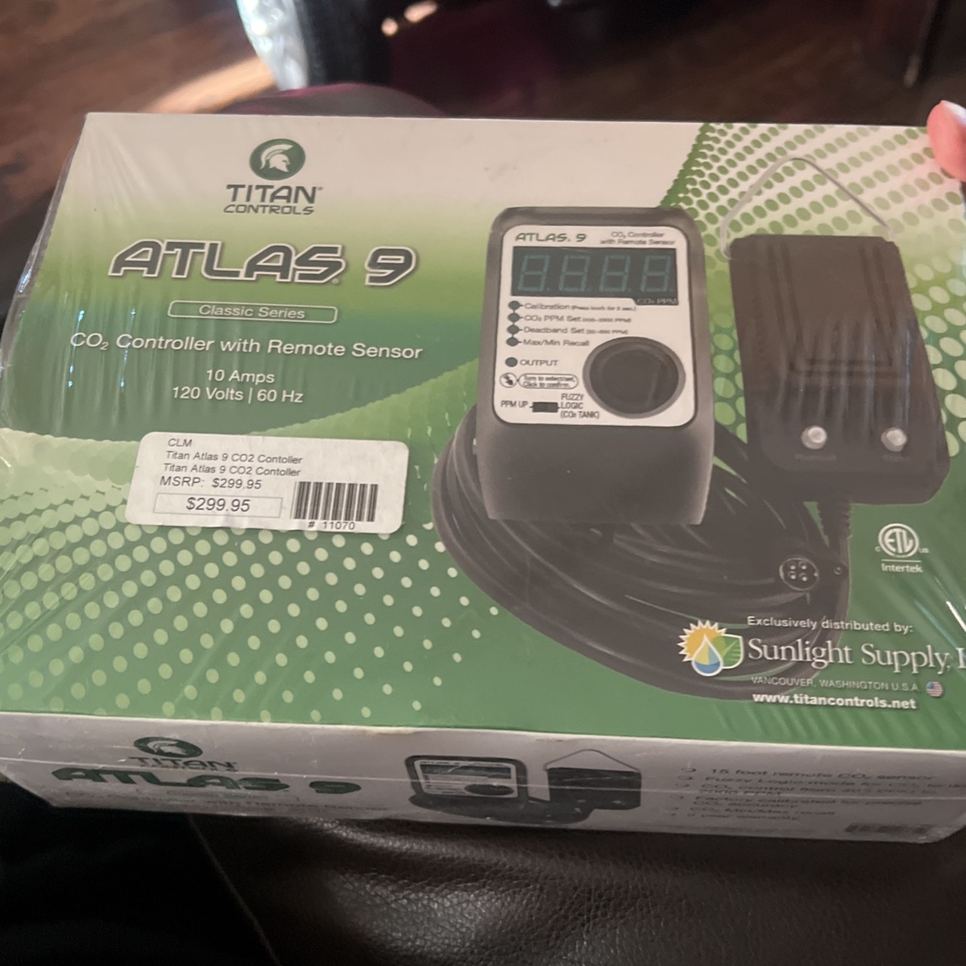 titan controls atlas 9 co2 controller with remote
