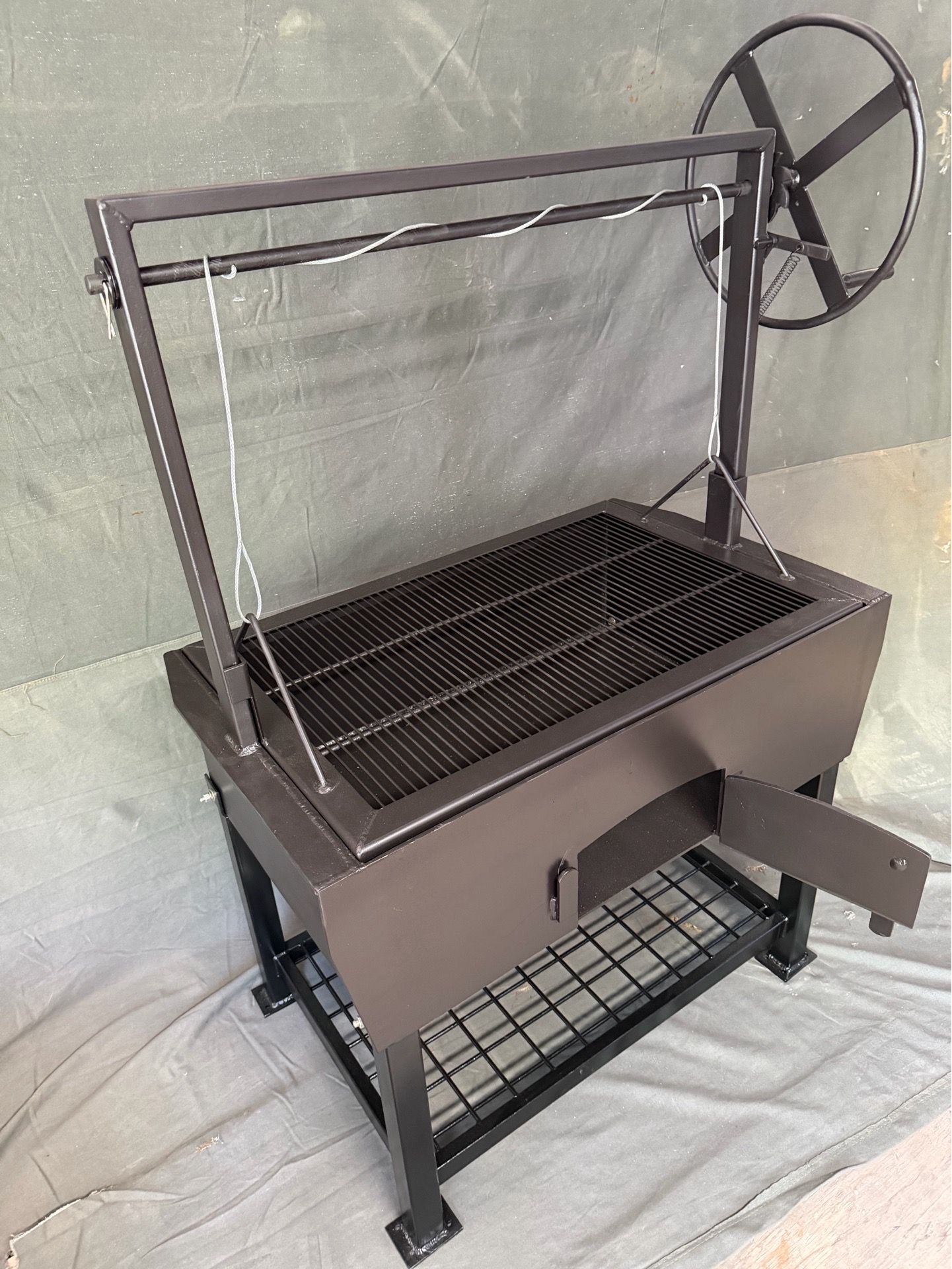 Santa Maria grill