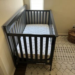 Dark Gray Crib 