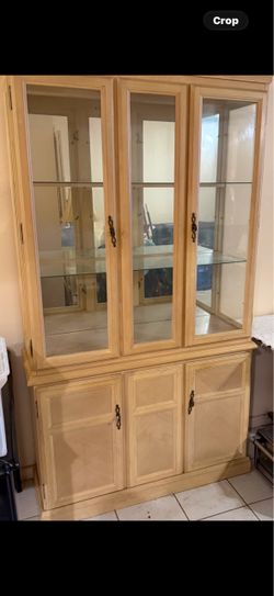 Glass cabinet